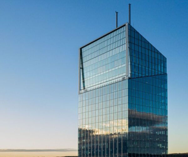 Gdańsk: Enjoy City Views and Delicious Food on the Top Floor - Restrictions and Prohibited Items