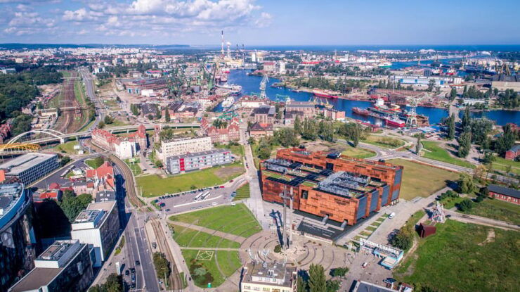 Gdansk: European Solidarity Centre Guided Tour - Tour Experience and Highlights