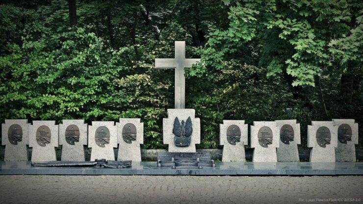 Gdansk: Fighting for Freedom Private Tour - Tour Experience