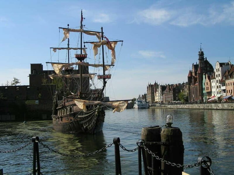 Gdansk: Guided Round-Trip Cruise to Westerplatte - Is This Cruise Right for You?