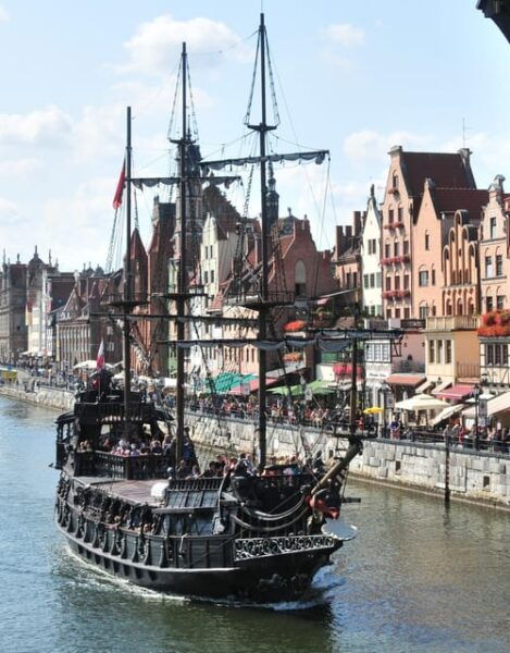 Gdansk: Guided Round-Trip Cruise to Westerplatte - Frequently Asked Questions