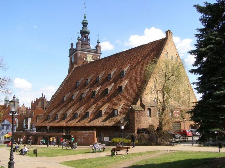 Gdansk Guided Tour for History Lovers 8 Hours - Cancellation Policy and Payment Options