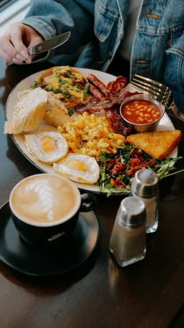 Gdansk: Hard Rock Cafe Breakfast - Practical Details and Value