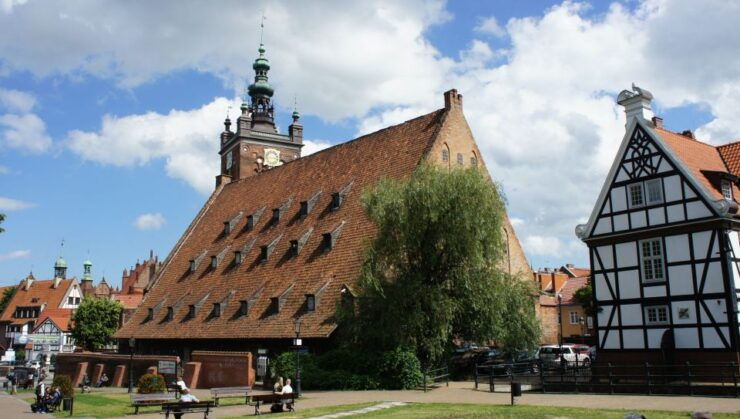 Gdansk: Individual Sightseeing Tour With Audio Guide - Audio Guide Features