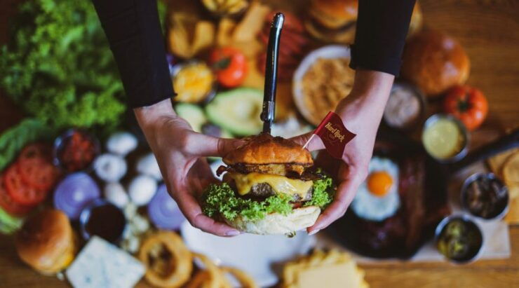 Gdansk: Legendary Burger and Zywiec Beer at Hard Rock Cafe - Legendary Burger and Zywiec Beer