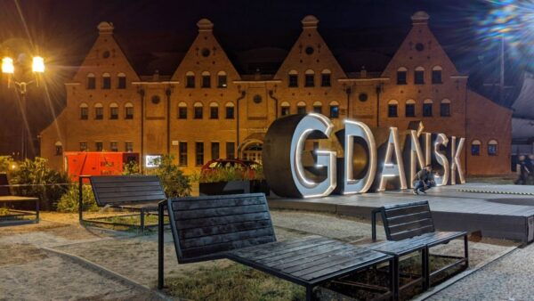 Gdansk: Old Town Highlights Self-guided Tour - Local Recommendations