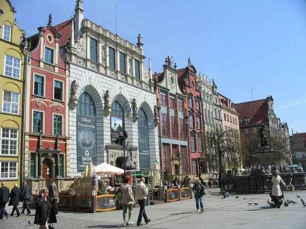 Gdansk Old Town Tour 4 Hours - Frequently Asked Questions
