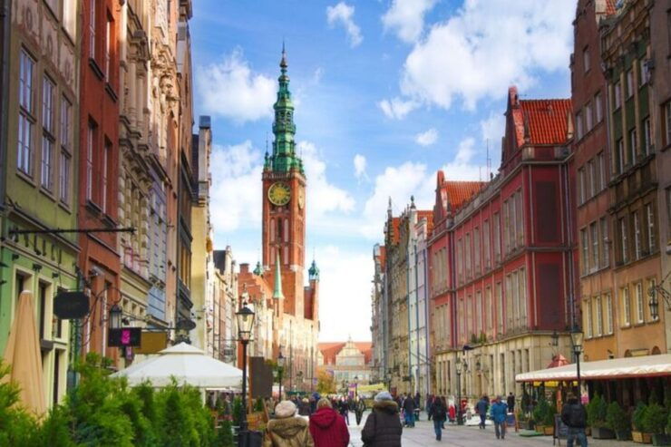 Gdansk: Private Custom Walking Tour With a Local Guide - Booking and Logistics