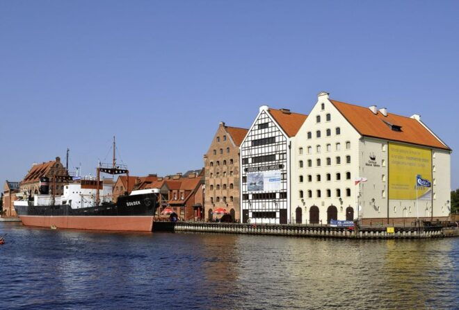 Gdansk: Self-Guided Walking Tour With Audio Guide - Customer Feedback