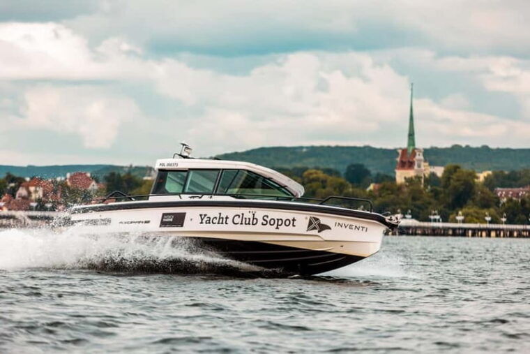 Gdansk/Sopot/Hel/Jastarnia: Private Cruise on a motorboat - Who Will Love This Tour?