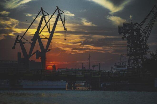 Gdańsk: Sunset Cruise on a Historic Polish Boat - Starting Locations and Main Sites