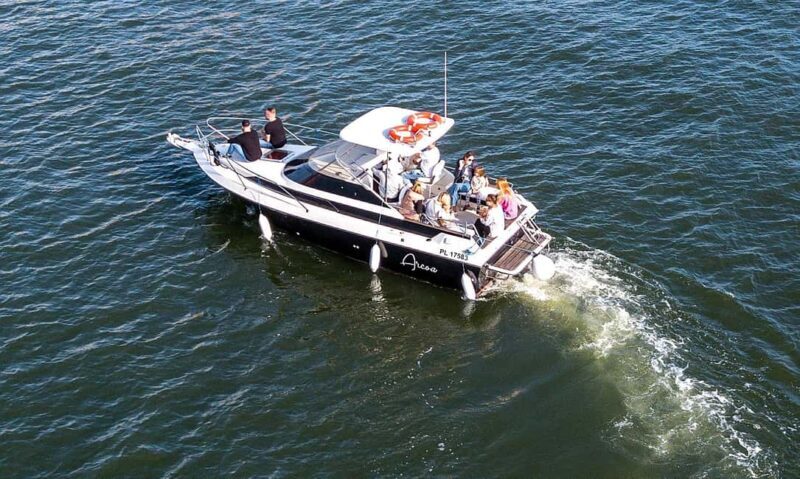 Gdask: 1-hour Private Boat Tour with Skipper - What Does the 1-Hour Cruise Cover?