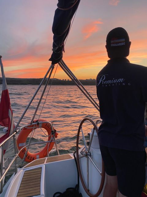 Gdask: Scenic Sunset Cruise with Welcome Drink - FAQs