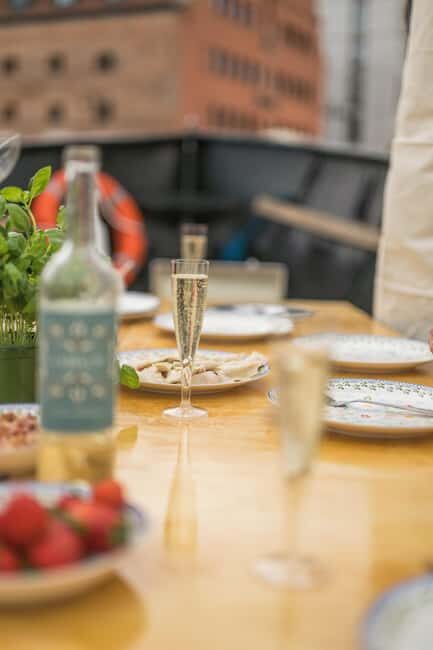 Gdask: Shipyard and Port Cruise with Pierogi Tasting - Considerations and Practical Tips