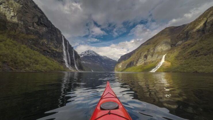 Geiranger: Guided Kayak Tour in Geiranger Fjord - Activity Details