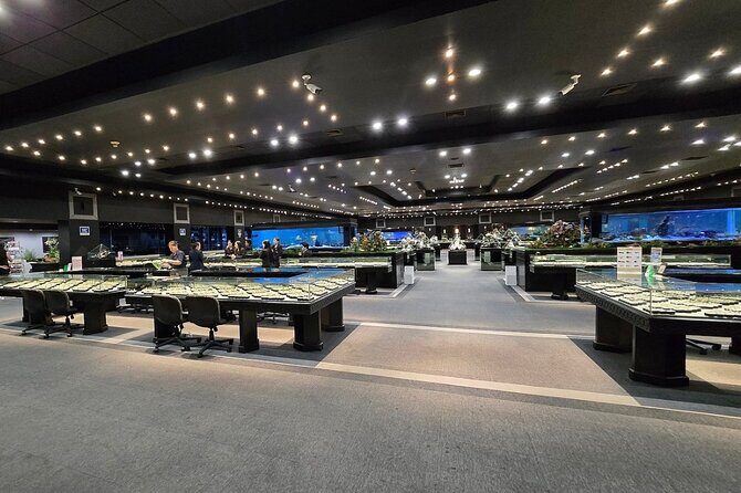 Gems Gallery Chiang Mai with Round Trip Hotel Transfers - FAQ