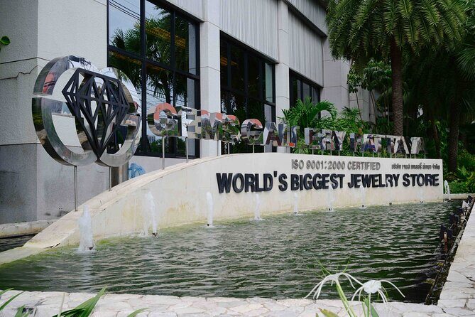 Gems Gallery Pattaya with Round Trip Hotel Transfers - In-Depth Review: What to Expect from the Gems Gallery Pattaya Tour