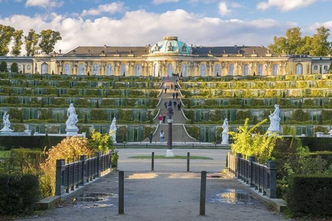 Gems of Potsdam – Guided Walking Tour - Itinerary Breakdown