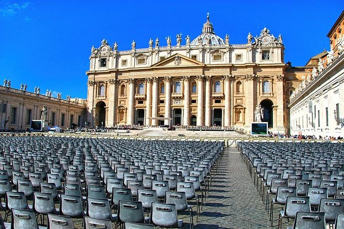 General Papal Audience,Vatican Museums and Sistine Chapel With Lunch - Reserved Seating for the Papal Audience