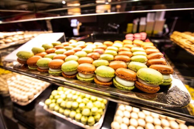 Geneva: Chocolate Tasting and Walking Tour With a Local - Preparation and Important Information