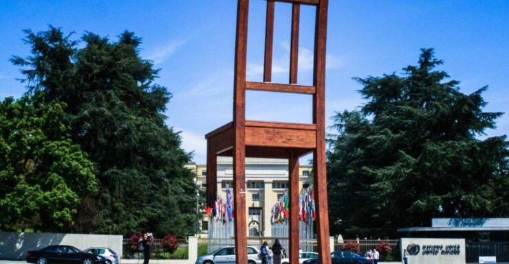 Geneva City Tour and Yvoire Medieval Village - Tour Itinerary Highlights