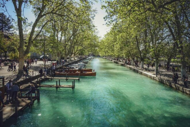 Geneva: Full-Day Trip to Annecy With Hotel/Airport Transfers - Booking Information and Policies