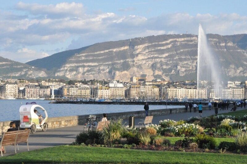 Geneva: Highlight Tour in TukTuk - Good To Know