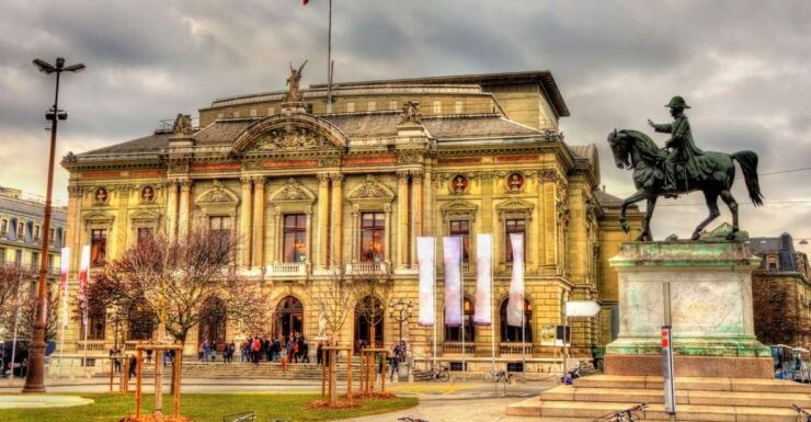 Geneva Highlights Self-Guided Scavenger Hunt and Tour - Experience Highlights
