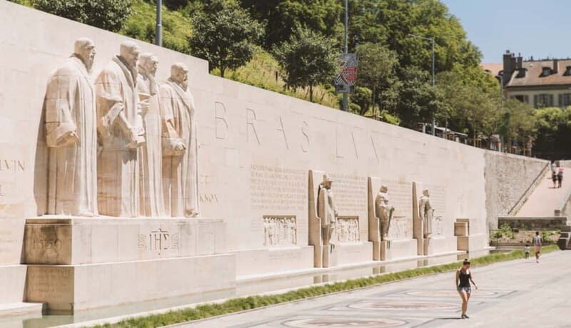 Geneva: Hop-on Hop-Off Bus & Scenic Mini-Train Tour - Good To Know