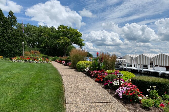 Geneva Lake Shore Path: Uncover 15 Miles of Stories on a Self-Guided Audio Tour - Audio Guide Features