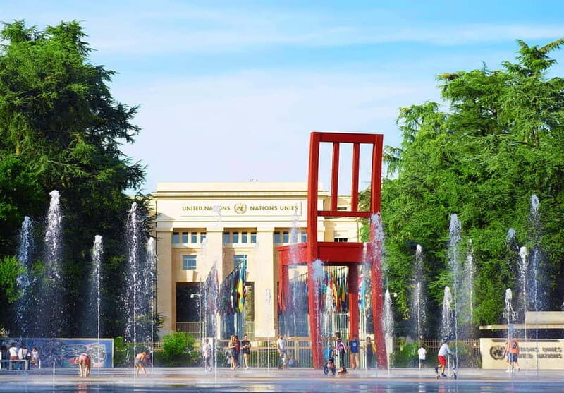 Geneva: Open-Top Sightseeing Bus Tour - A Closer Look at the Geneva Open-Top Bus Tour