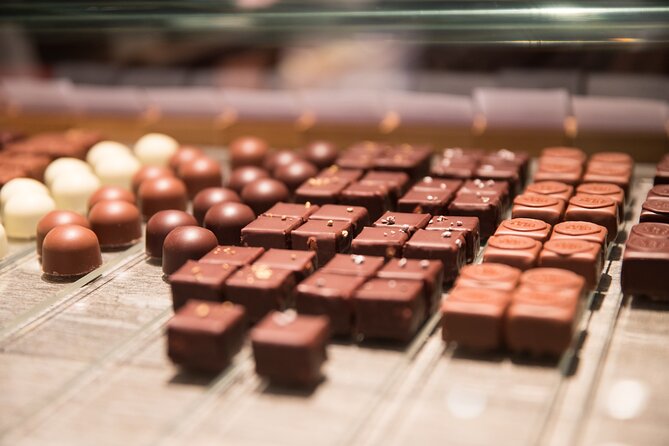 Geneva Private Etuktuk Tour to Three Chocolatiers - Personalized Experience With a Private Tour