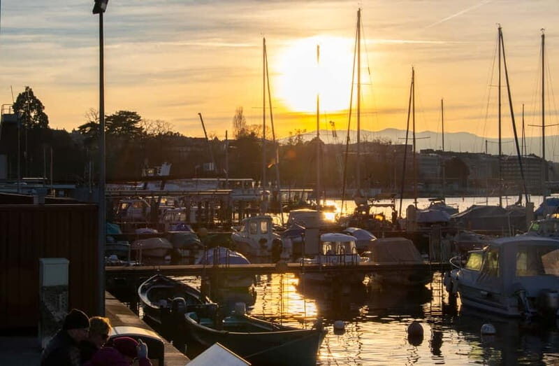 Geneva: Private Express Walk with a Local in 60 minutes - Good To Know