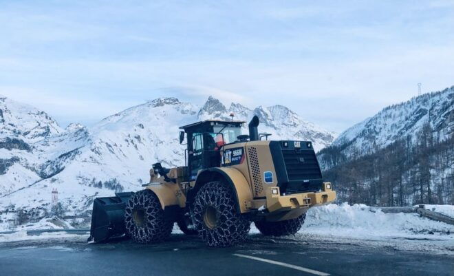 Geneva: Private Transfer to Tignes and Val D'Isère - Additional Amenities and Services Available