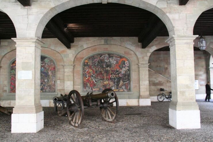 Geneva: Private Walking Tour With a Local Guide - Accessibility and Group Bookings