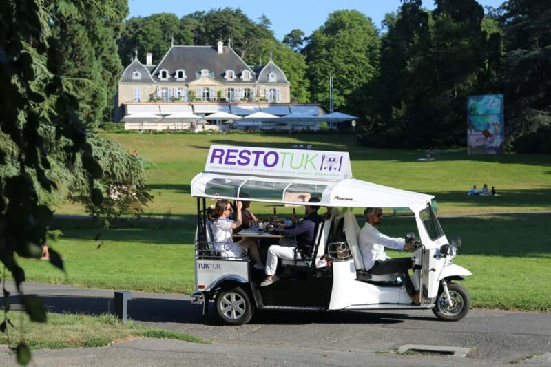 Geneva: Watch Tour in TukTuk - Good To Know