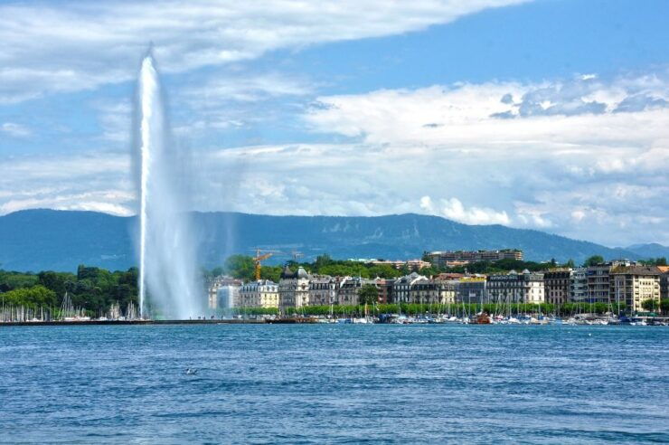 Geneva Welcome Tour: Private Tour With a Local - Activity Details