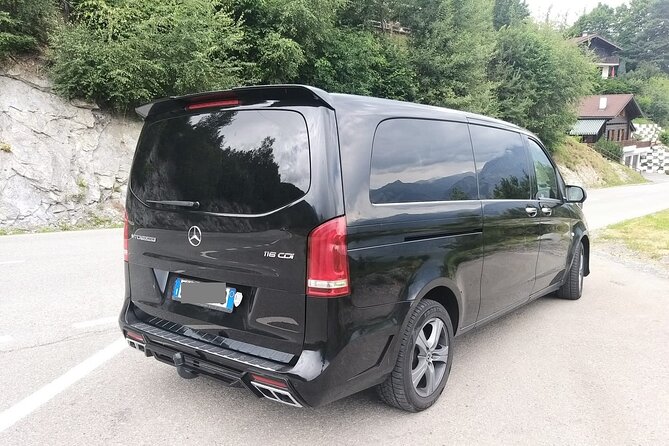 Genoa Cruise Port to Genoa City - Round-Trip Private Transfer - Vehicle Options