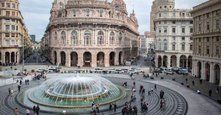Genoa: First Discovery Walk and ReadingWalkingTour - Activity Details