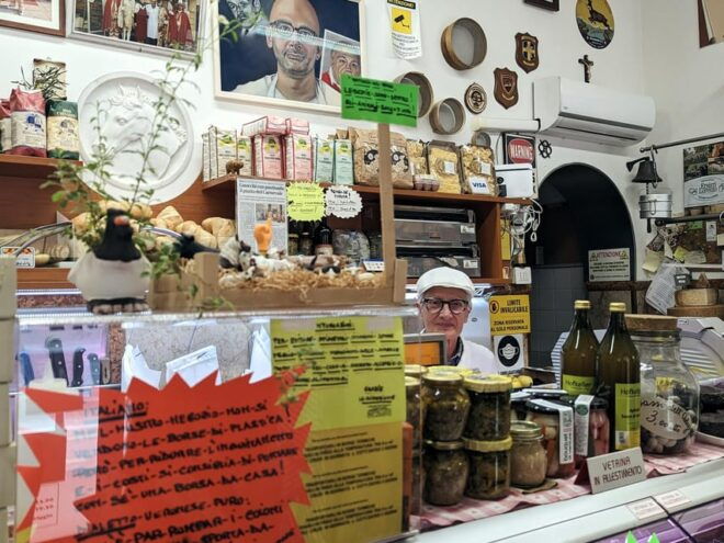 Genoa Food Guided Tour With Wine Tastings - Wine Tastings