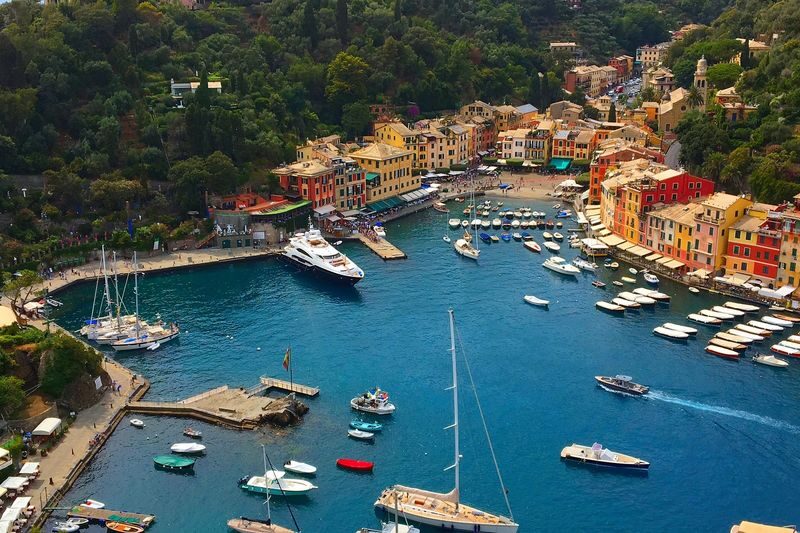 Genova and Portofino Day Tour from Milan - From Milan to Genoa: a long ride with a clear purpose
