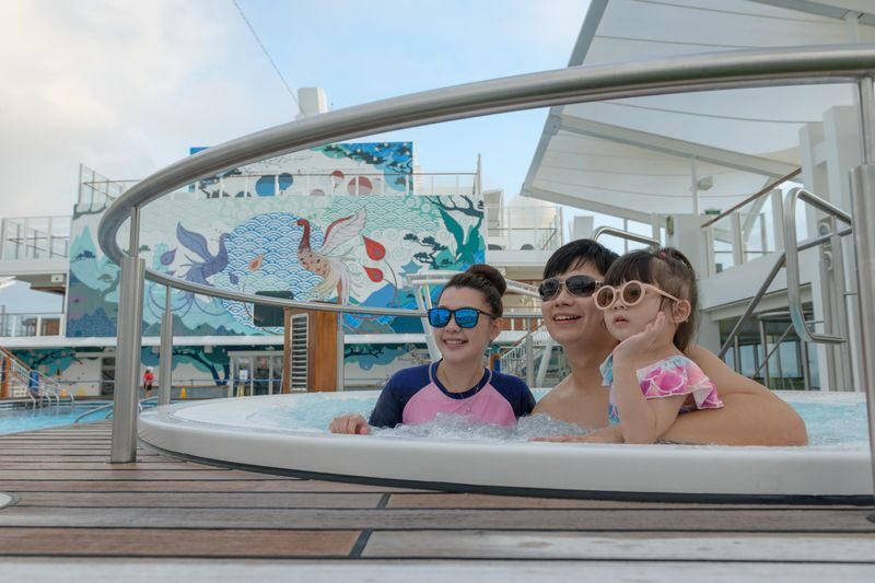 Genting Dream by Dream Cruises - What the fare really costs