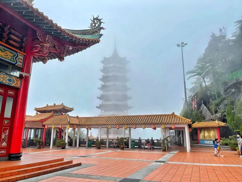 Genting Highlands and Batu Caves Day Tour - How the day runs, and what the price covers