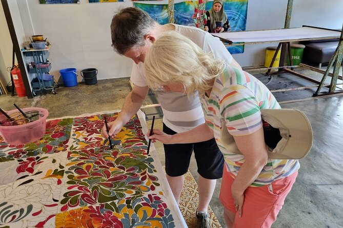 Genting Highlands Tour Plus Batu Caves, Batik & Pewter Factory - Additional Information