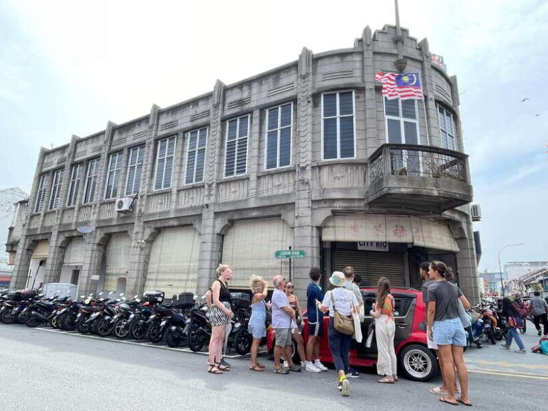 George Town: Heritage Walking Tour with Street Food Tasting - A Closer Look at the Tour Experience