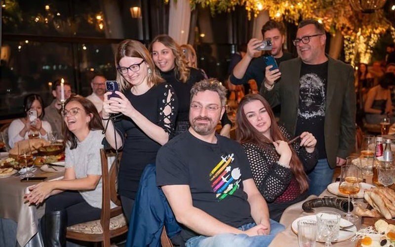 Georgian Dinner with Dance Show in Tbilisi - Getting to Kalanda on Cosmonaut Embankment