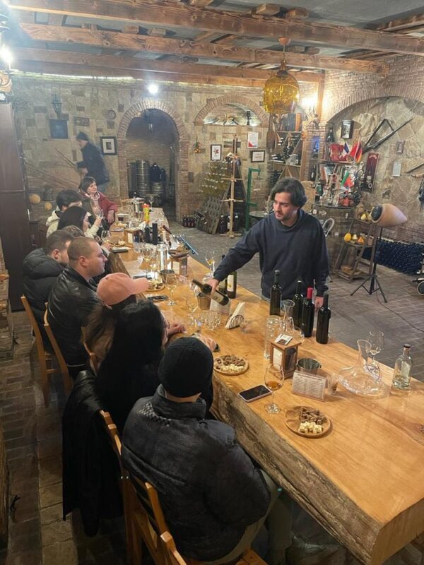 Georgian Wine Tasting at Local Cellar in Batumi - Language support and the host’s approach