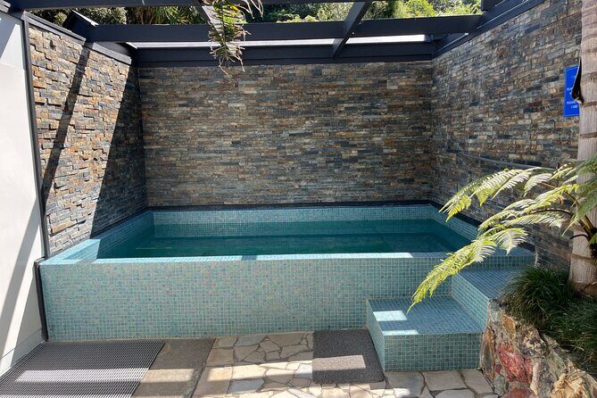 Geothermal Mineral Bathing Hot Pool Experience - What Makes This Hot Pool Experience Stand Out?