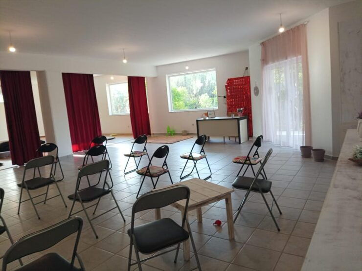 Gerani; Come to Sing a Greek Song, Have Fun, and Learn Greek - Good To Know