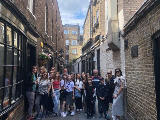 German London : the Ultimate Walking Tour - Cultural Insights